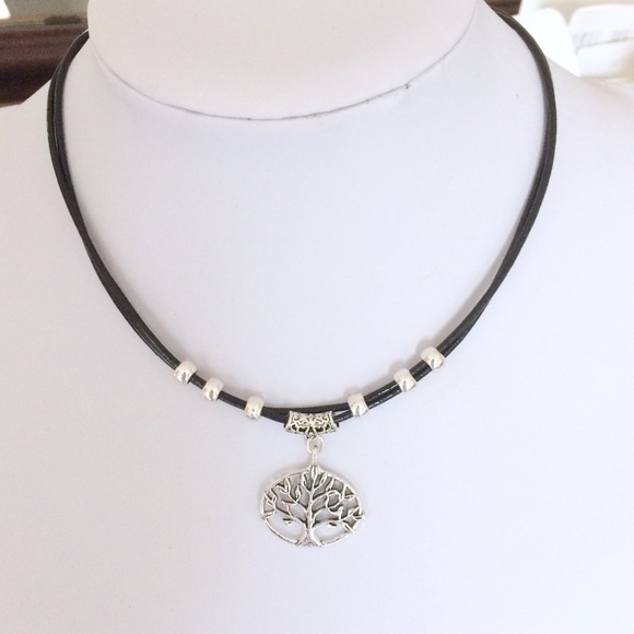 Leather tree of life choker - Picture 4 of 6